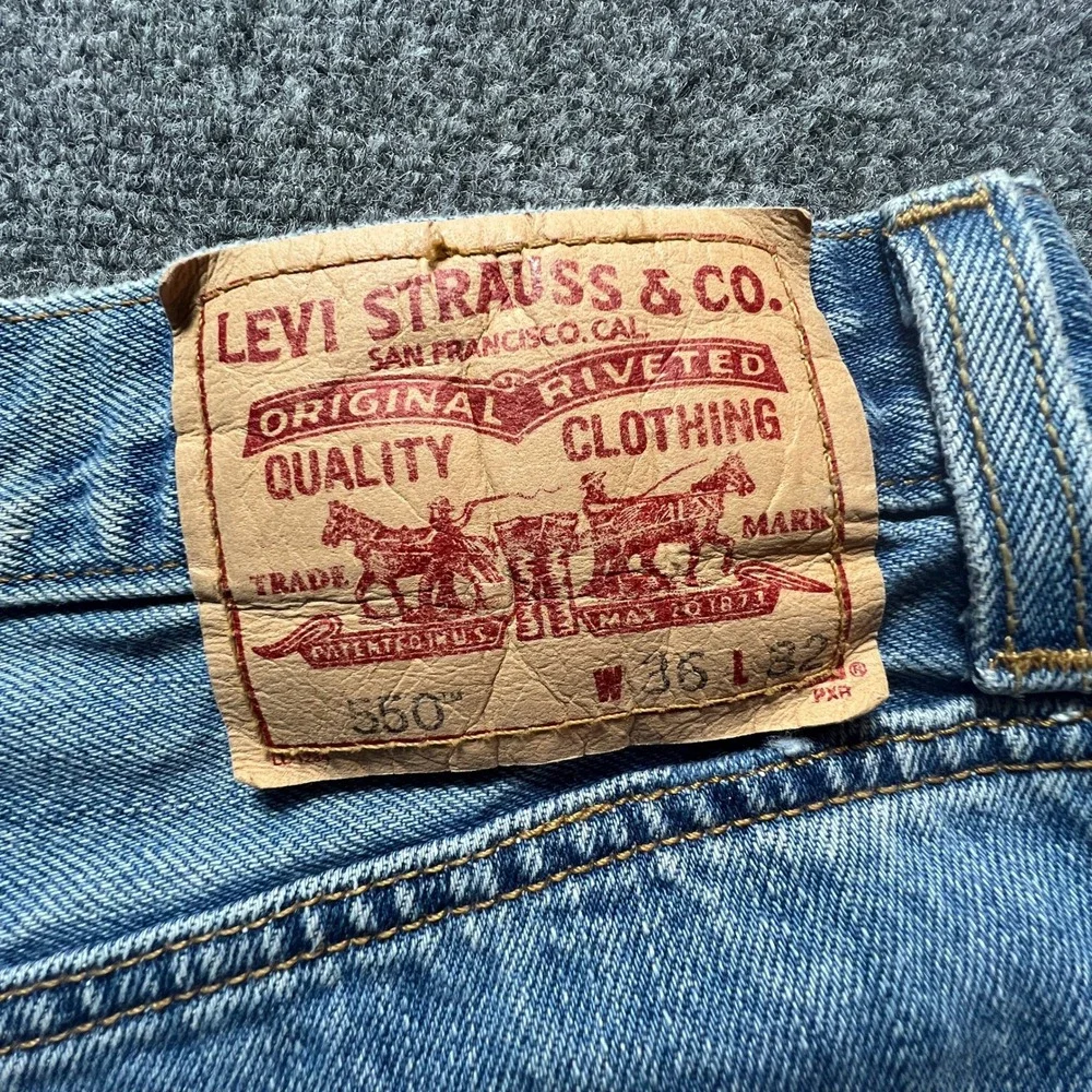 Levis levi 550